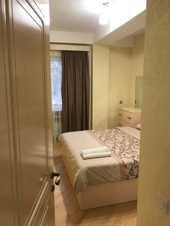 Comfortable Apartment In Center Yerevan Exterior photo
